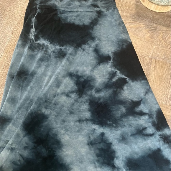 Navy and light blue marbled maxi skirt - Picture 8 of 9